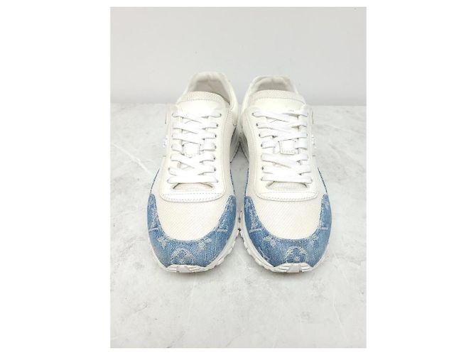 Louis Vuitton Sneakers White Denim Monogram Runaway Blu - vista 3
