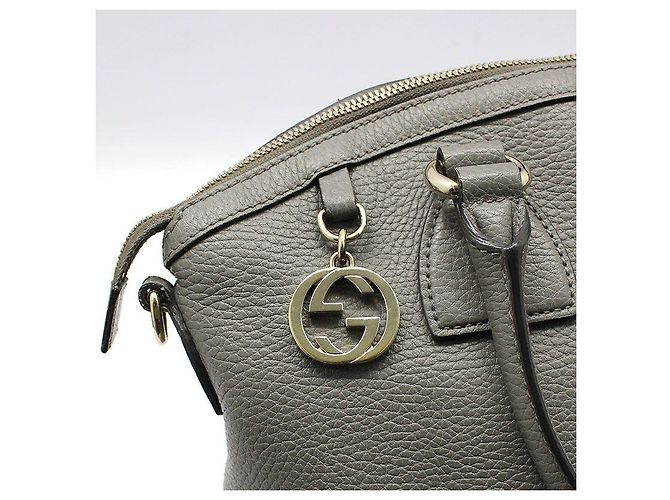 Gucci Bolsa de ombro com duplo domo entrelaçado em couro cinza e tom dourado Marrom - vista 7