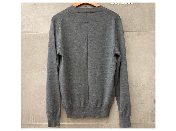 Givenchy Strickjacke aus Wolle Grau mit LOVE-Stickerei Braun - Ansicht 2