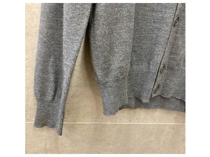 Givenchy Strickjacke aus Wolle Grau mit LOVE-Stickerei Braun - Ansicht 5