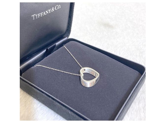 Tiffany & Co Open Heart Vintage Silver Necklace - view 2