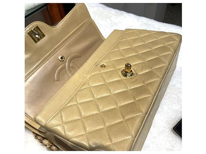 Chanel Borsa con patta in agnello Classic Paris Medium Beige Series Marrone - vista 7