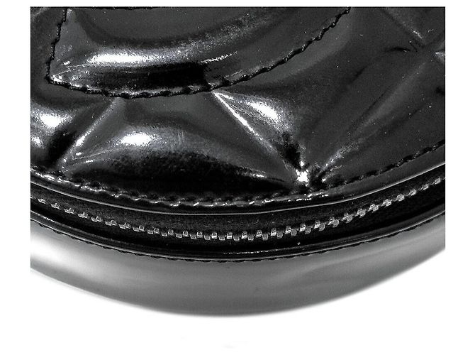 Chanel Borsa Tote Tambourine in vernice Nero - vista 5