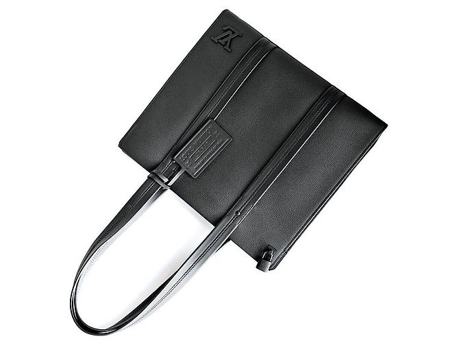 Louis Vuitton Borsa Tote Aerogram Nero - vista 3