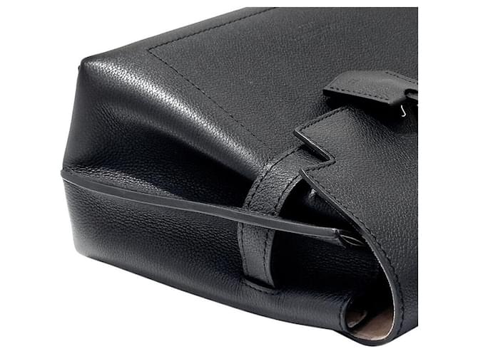 Louis Vuitton Lockme Ever BB Nero - vista 5