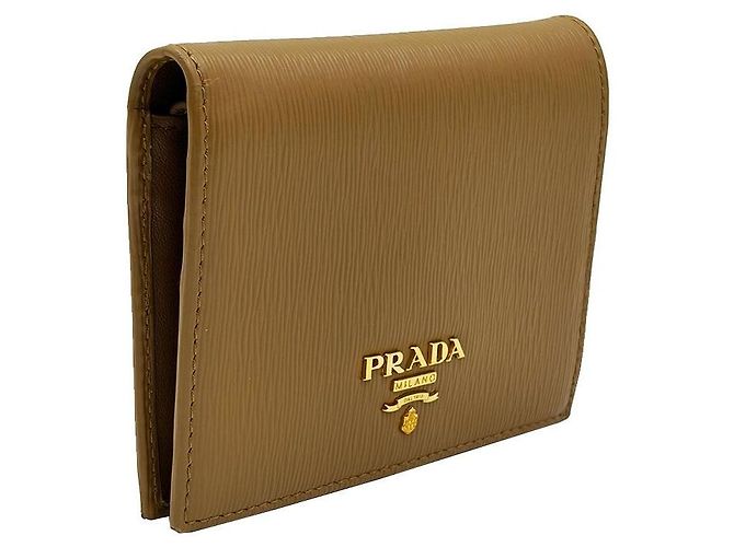 Prada Flap Wallet aus Camel-Leder mit Schriftzug-Logo Braun - Ansicht 4