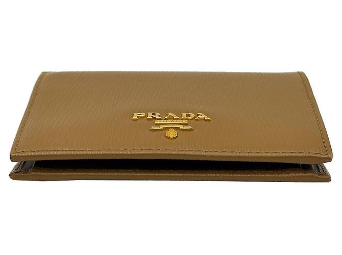 Prada Flap Wallet aus Camel-Leder mit Schriftzug-Logo Braun - Ansicht 7