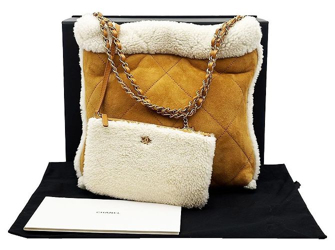 Chanel Camel Mustang Ecru Vintage Gold-tone Schultertasche Medium Braun - Ansicht 3