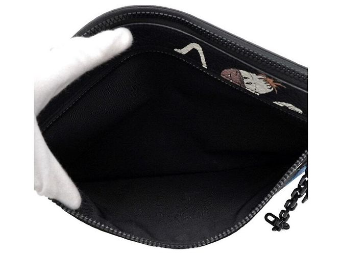 Louis Vuitton Pochette Unisexe Tuileries Monogram Black Friends - vue 7