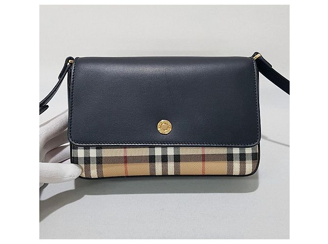 Burberry Borsa a tracolla New Hampshire Check Crossbody Bag Nero - vista 2