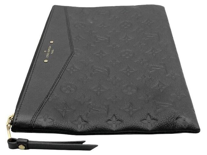 Louis Vuitton Clutch Daily Nero - vista 3