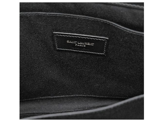 Saint Laurent Clutch Monogram New Medium Negro - vista 6