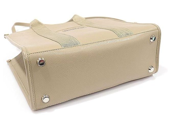 Balenciaga Kleiner Grained Calfskin Tote in Beige mit Hardware Braun - Ansicht 5