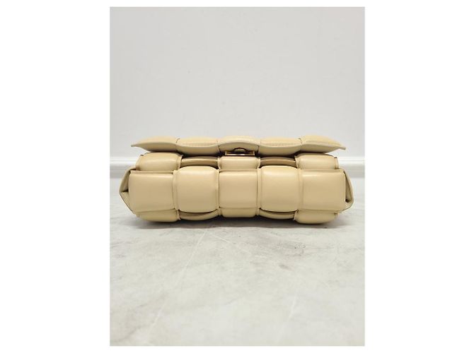 Bottega Veneta Bolsa Cassette acolchoada com trama em dourado Branco - vista 7