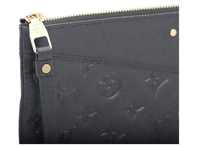 Louis Vuitton Bolso de mano Monogram Empreinte Daily Negro - vista 3