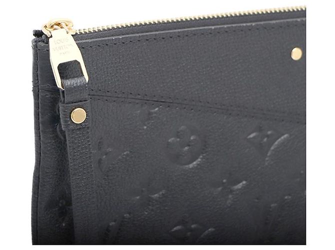Louis Vuitton Bolso de mano Monogram Empreinte Daily Negro - vista 9