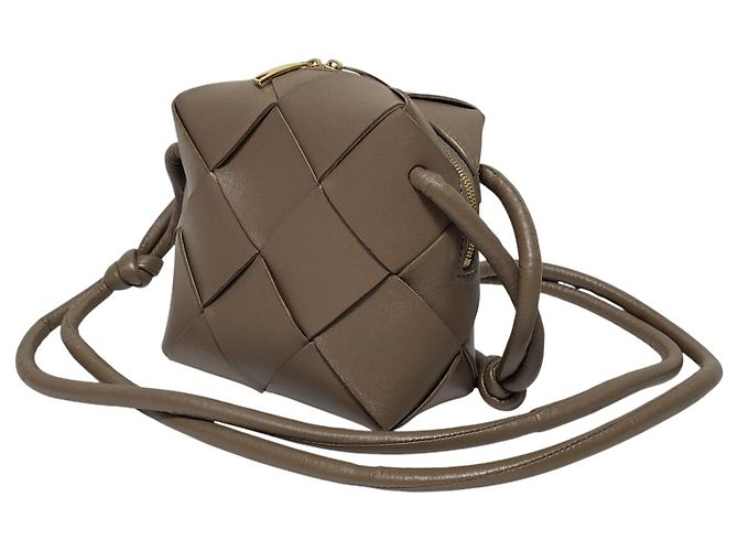 Bottega Veneta Borsa a tracolla Intrecciato Mini Cassette Camera Marrone - vista 3