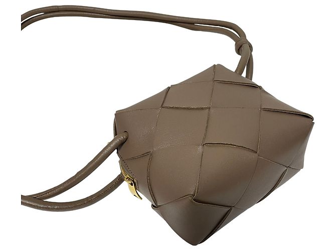 Bottega Veneta Borsa a tracolla Intrecciato Mini Cassette Camera Marrone - vista 5