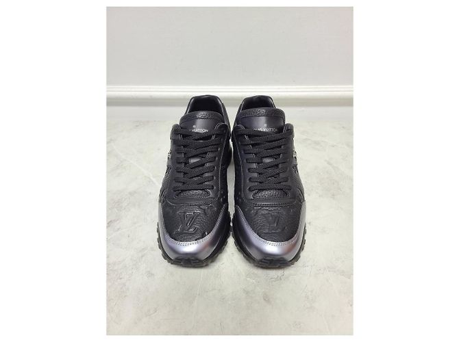 Louis Vuitton Sneakers Runaway in pelle taurillon nera e argento Nero - vista 5