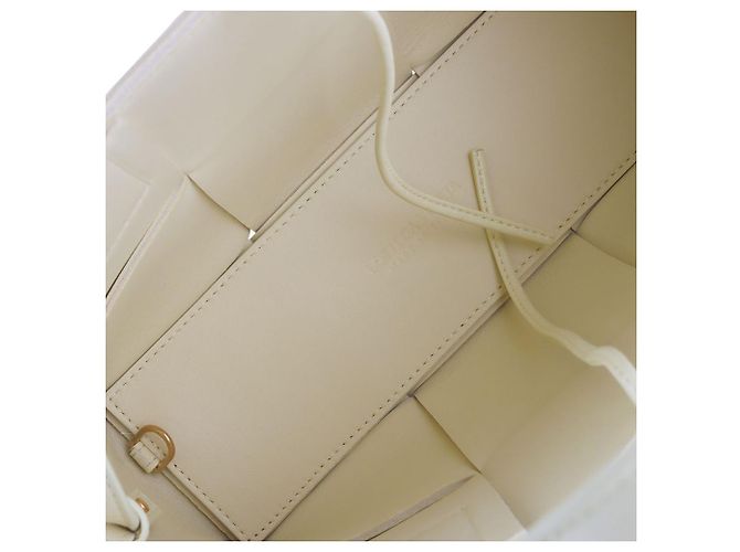 Bottega Veneta Mini Arco Tote Crossbody Golden - Ansicht 7