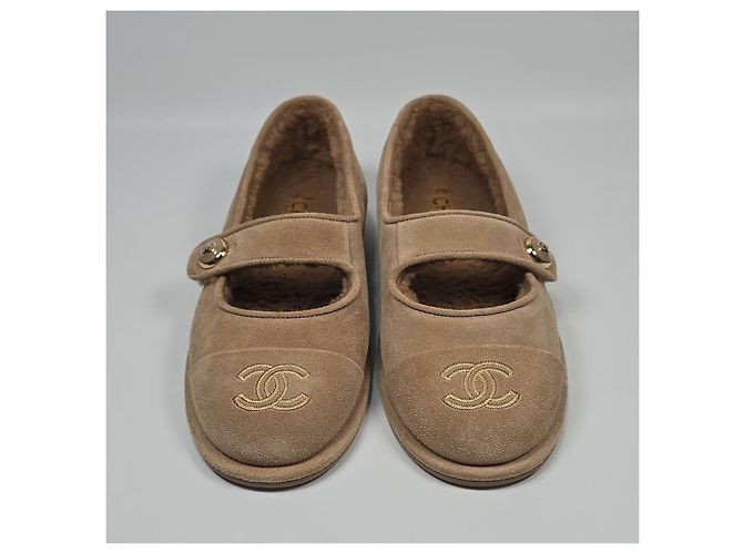 Chanel Scarpe basse Main Jelly in scamosciato e shearling Multicolore - vista 3