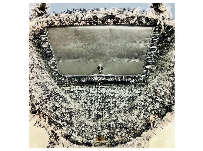 Chanel Borsa Tote in pelle di vitello tweed serie borsa shopper Multicolore - vista 5
