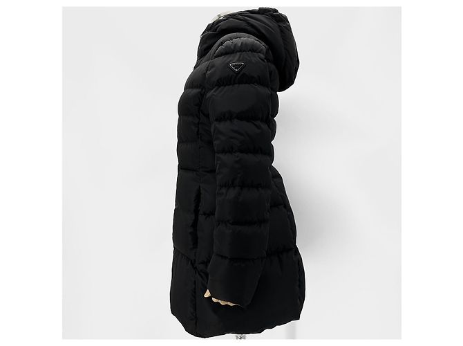 Prada Lange gesteppte Damenjacke aus Re-Nylon mit Triangle-Logo Mehrfarben - Ansicht 4