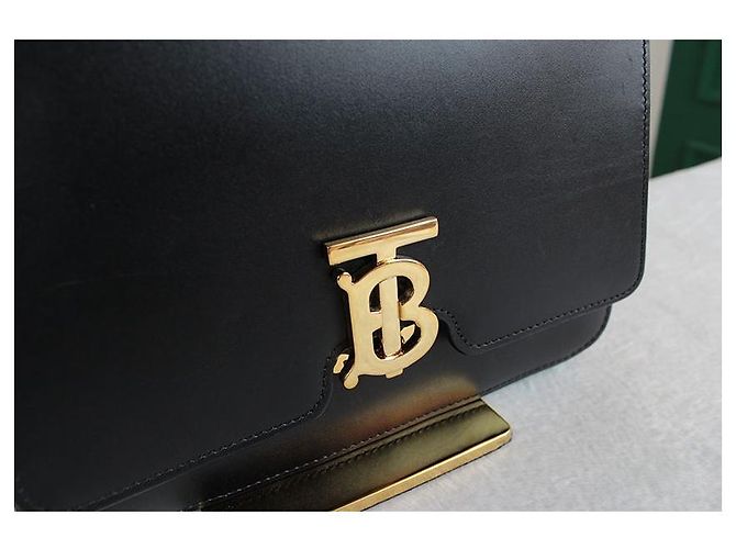 Burberry Borsa a tracolla TB Logo in pelle di vitello oro - vista 6