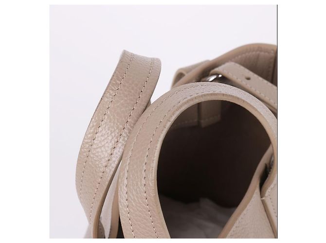 Balenciaga Borsa a Spalla Everyday XS Beige Marrone - vista 4