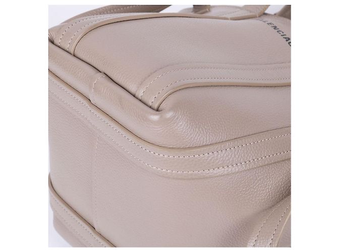 Balenciaga Borsa a Spalla Everyday XS Beige Marrone - vista 9
