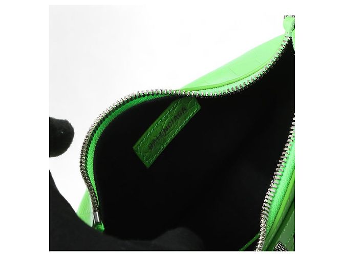 Balenciaga Le Caucase XS Borsa a Spalla in Coccodrillo Verde - vista 7