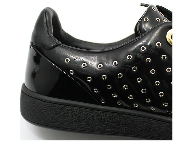 Louis Vuitton Sneakers in vernice nera con occhielli Nero - vista 11