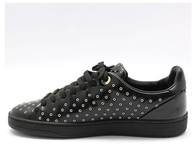 Louis Vuitton Sneakers in vernice nera con occhielli Nero - vista 3