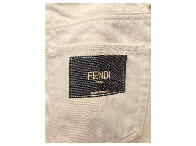 Fendi Denim-Hose mit weiß-cremefarbenem Logo-Patch - Ansicht 4