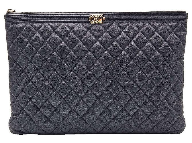 Chanel Pochette Large Boy en Métal Or Champagne Black Caviar Noir - vue 2