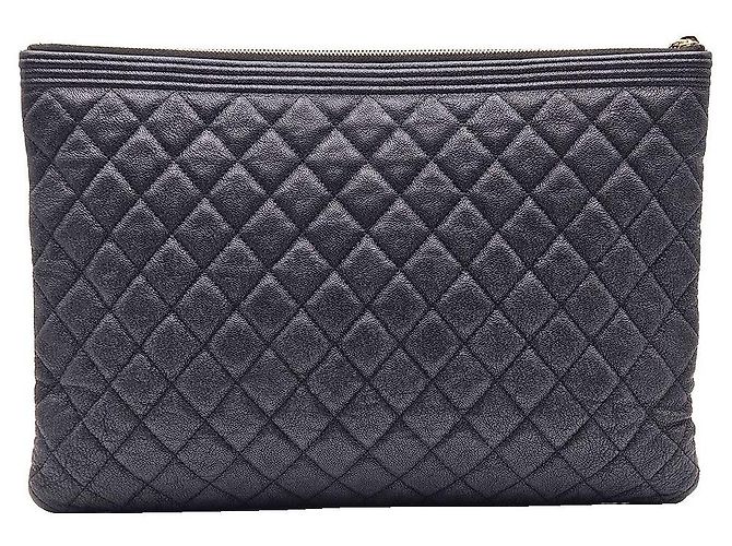 Chanel Pochette Large Boy en Métal Or Champagne Black Caviar Noir - vue 5