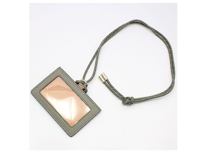 Louis Vuitton Sin usar / Collar porta tarjetas y billetera Monogram Titanium Cosmos ID Holder - vista 3