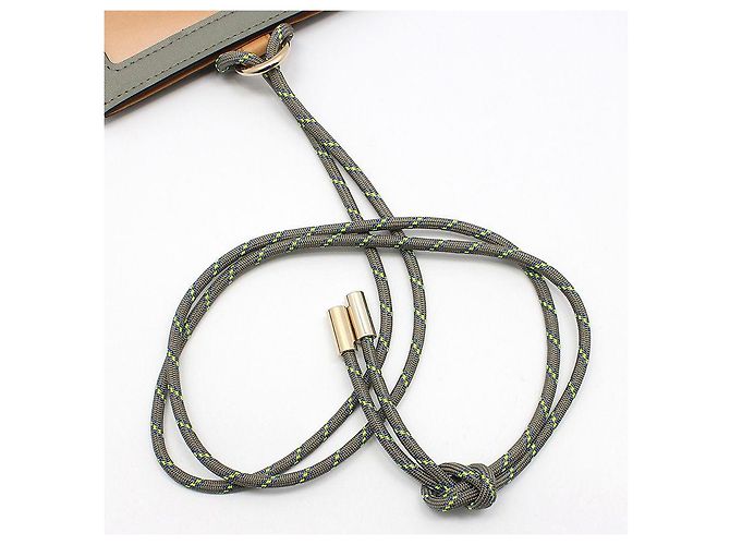 Louis Vuitton Sin usar / Collar porta tarjetas y billetera Monogram Titanium Cosmos ID Holder - vista 6