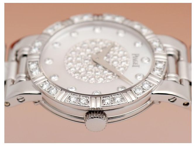 Piaget Dancer Damenuhr in Gold, klein, Perlmutt und Diamant Weiß - Ansicht 12