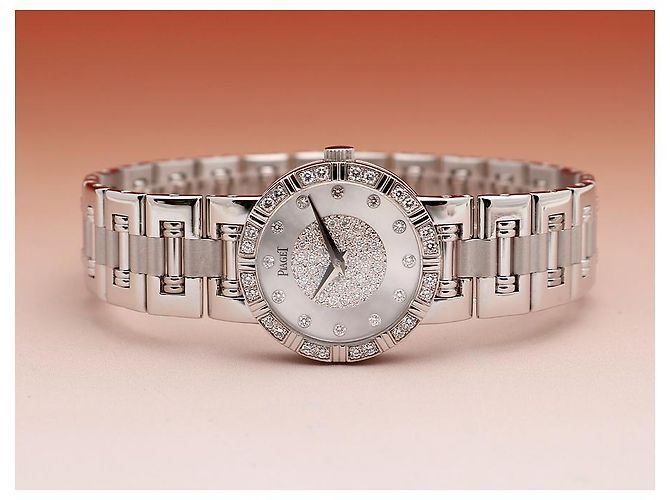 Piaget Dancer Damenuhr in Gold, klein, Perlmutt und Diamant Weiß - Ansicht 14