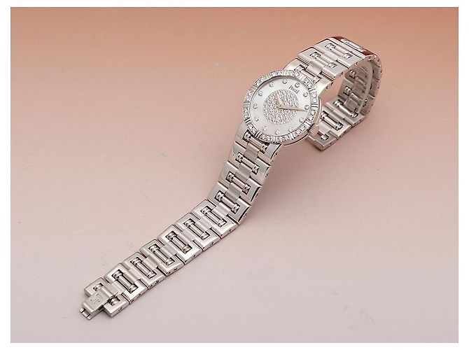 Piaget Dancer Damenuhr in Gold, klein, Perlmutt und Diamant Weiß - Ansicht 17