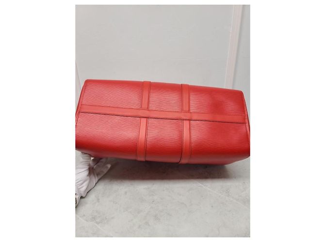 Louis Vuitton Keepall Epi Bandoulière Supreme Red Logo Rosso - vista 6