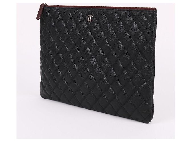 Chanel Clutch Large Caviar Nero - vista 3