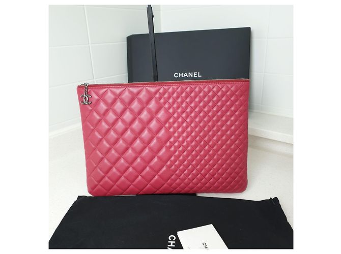 Chanel Limitierte Clutch aus Lammleder, groß Rot - Ansicht 2