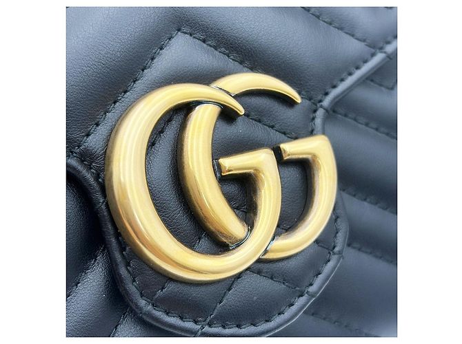 Gucci Mini borsa a tracolla con catena Black Matelassé GG Marmont Nero - vista 8