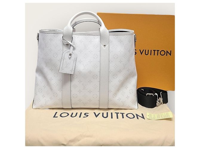 Louis Vuitton Tote Weekend Monogram White con Tracolla Bianco - vista 8