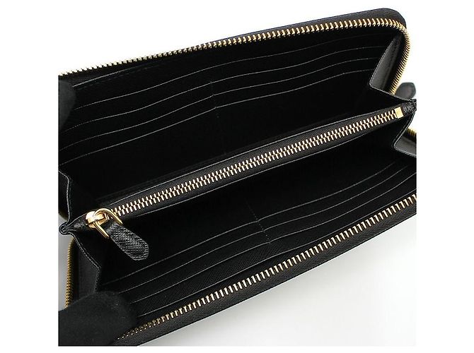 Prada Portafoglio lungo in Saffiano nero con logo dorato e zip - vista 7