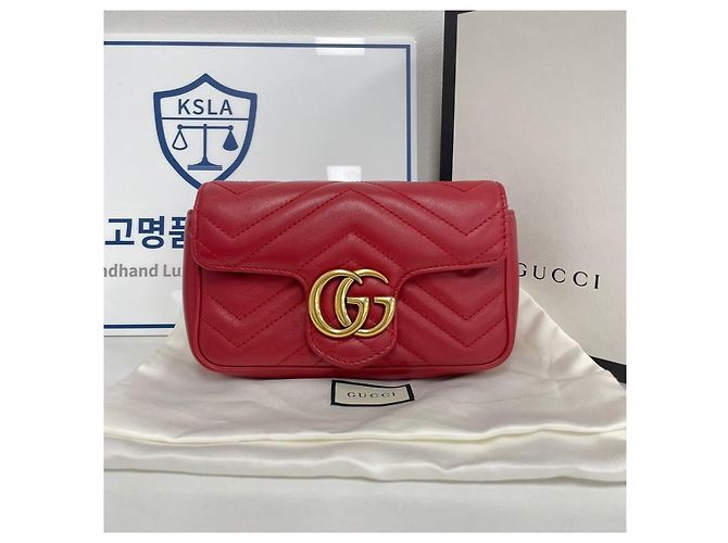 Gucci Borsa a tracolla super mini trapuntata Rosso - vista 2