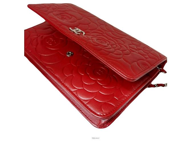 Borsa a tracolla Chanel Camellia Chain Rosso - vista 5