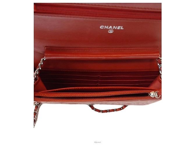 Borsa a tracolla Chanel Camellia Chain Rosso - vista 7